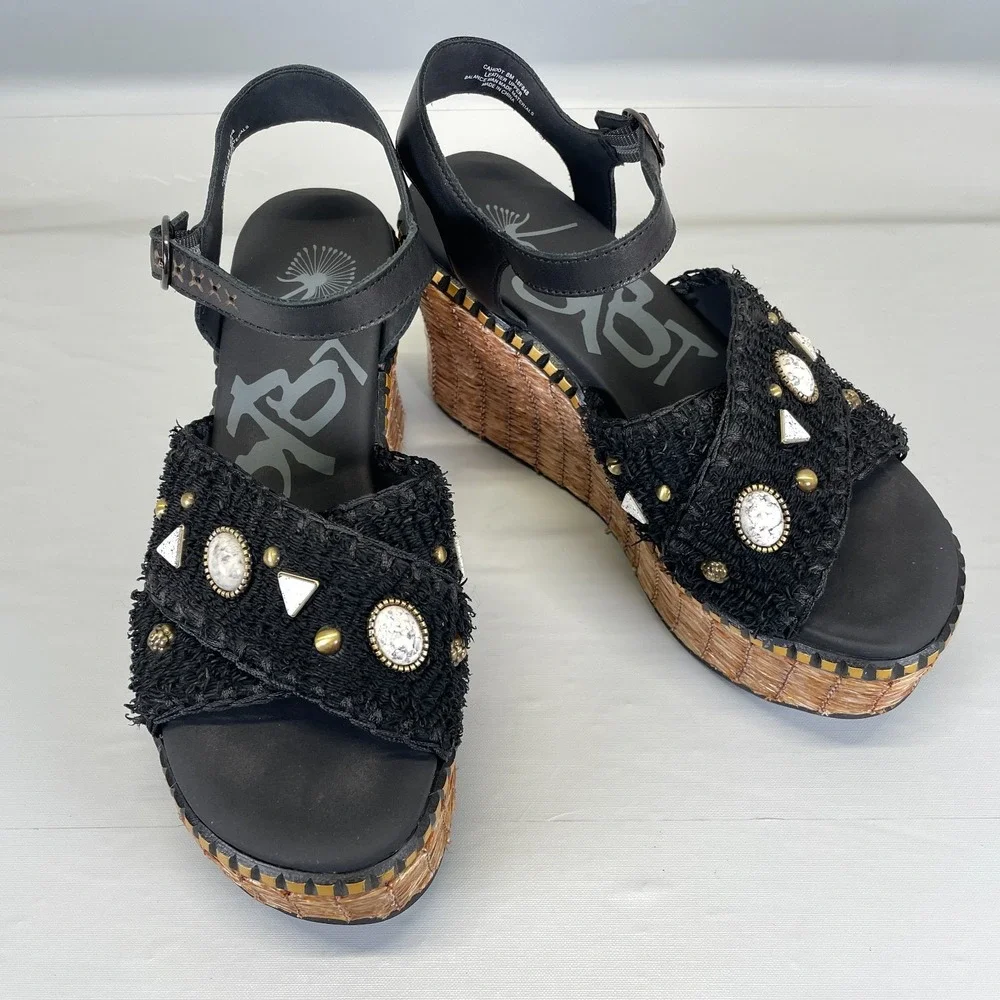 OTBT Cahoot Wedge Sandals Womens Size 8 M Black Leather Raffia Beaded Platform